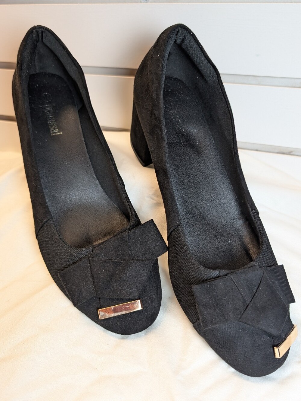 Benassal Women Dress Velvet Pumps Orthotic Heels Orthopedic Bunion Shoes 10 NWOB